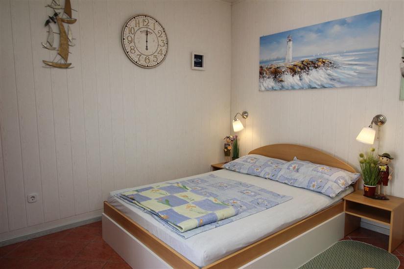 Apartment A1, for 2 persons