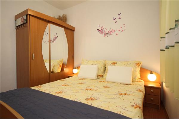 Apartment A2, for 4 persons