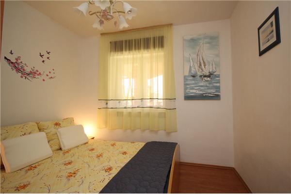 Apartment A2, for 4 persons