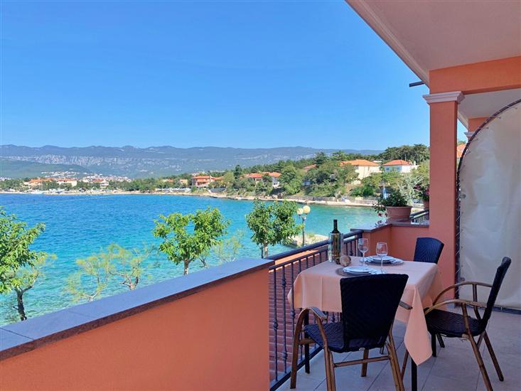 Apartment A1, for 3 persons