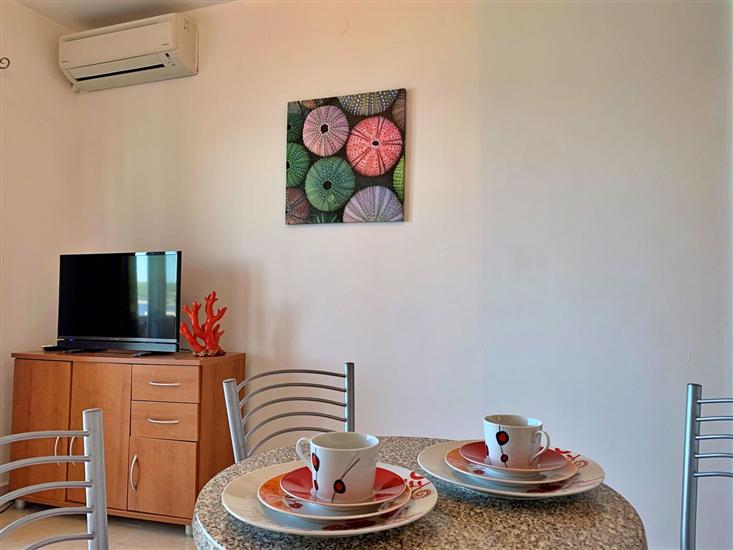 Apartment A2, for 3 persons