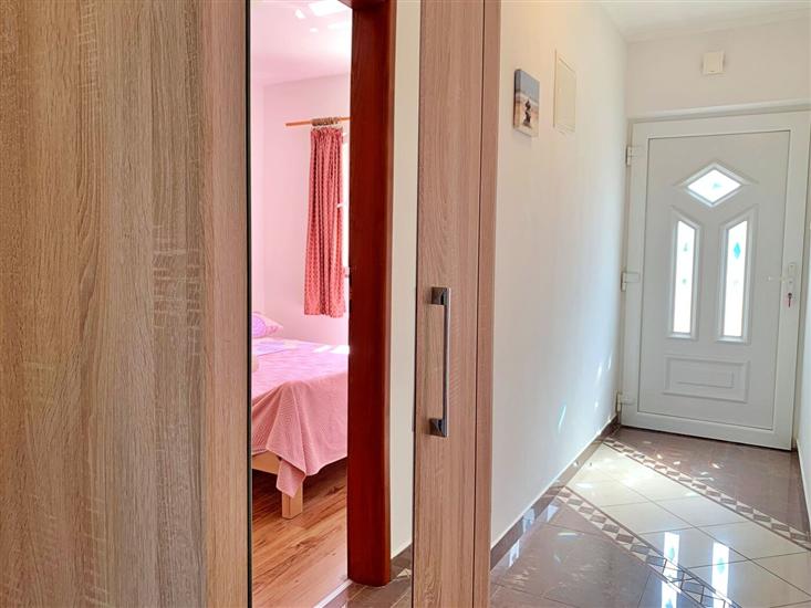 Apartment A2, for 3 persons