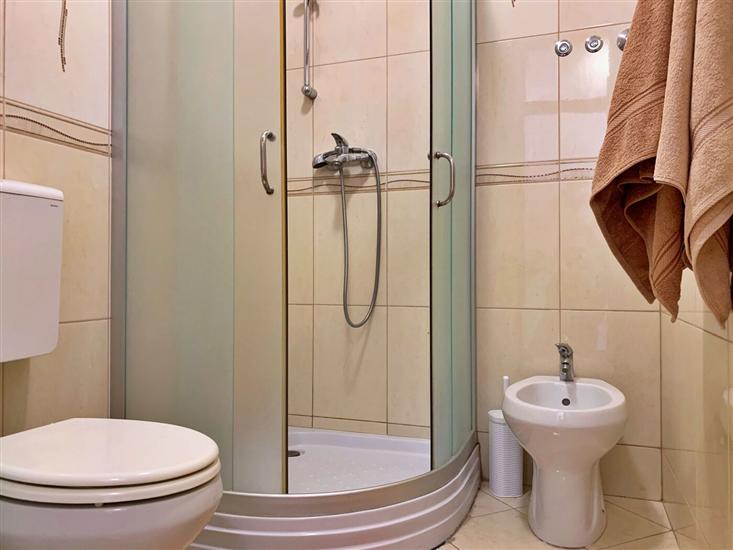 Apartment A2, for 3 persons