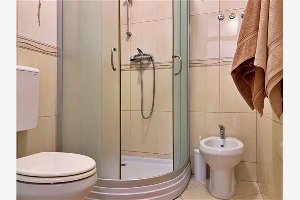 Apartment A2, for 3 persons