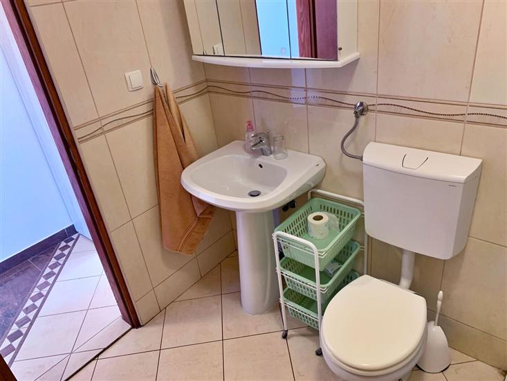 Apartment A2, for 3 persons