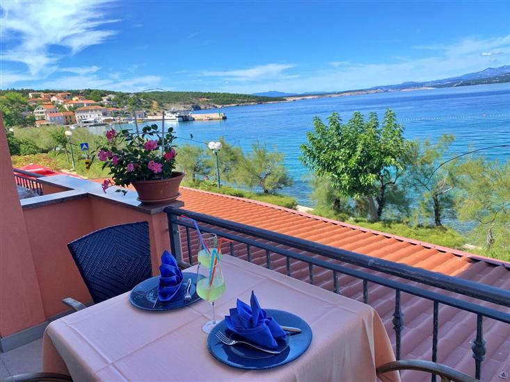 Apartment A3, for 3 persons