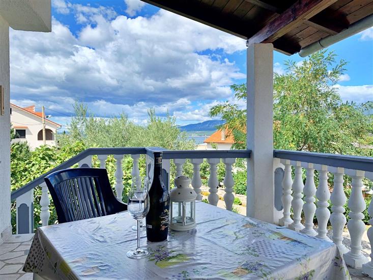 Apartment A1, for 3 persons