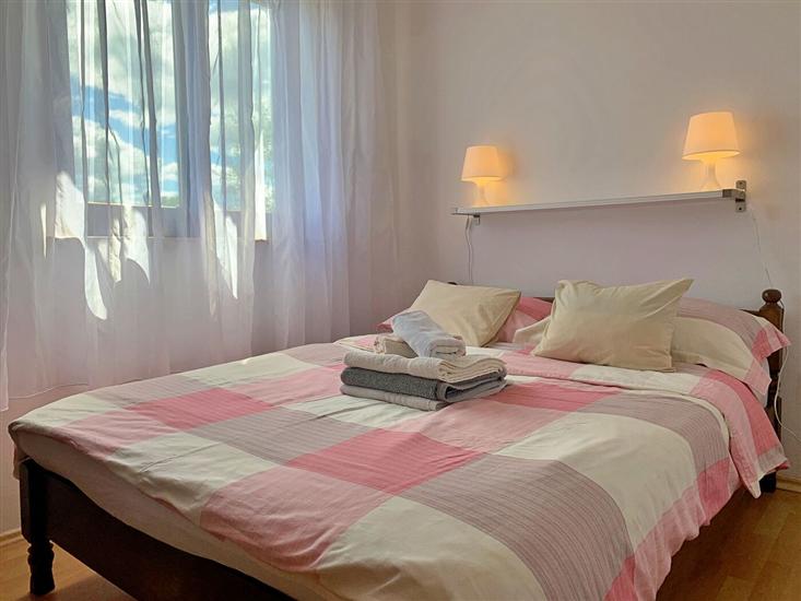 Apartment A2, for 3 persons