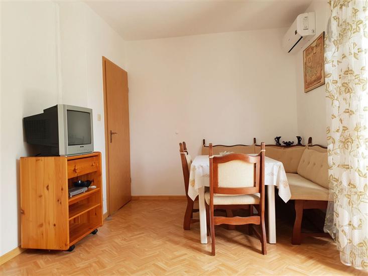 Apartman A2, na 4 osebe