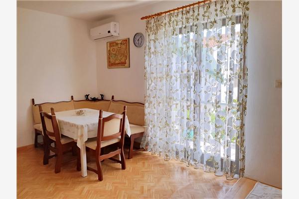 Apartman A2, na 4 osebe