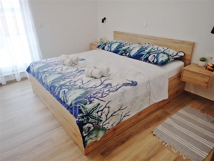 Apartment A1, for 6 persons