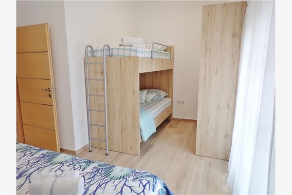 Apartment A1, for 6 persons