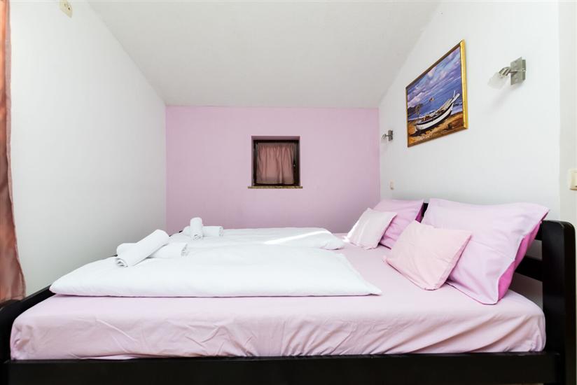 House K1, for 5 persons