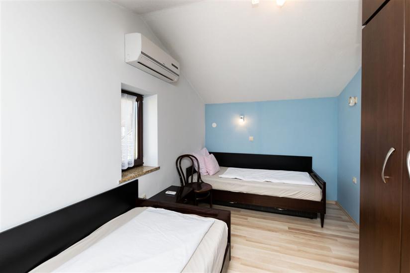 House K1, for 5 persons