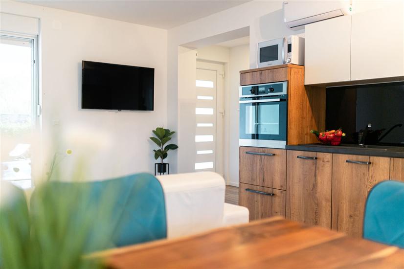 House K1, for 8 persons