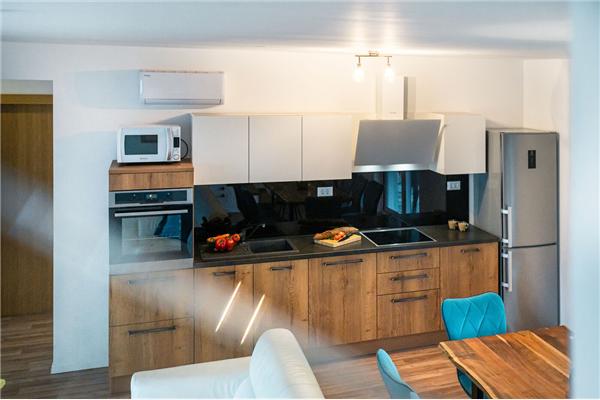 House K1, for 8 persons