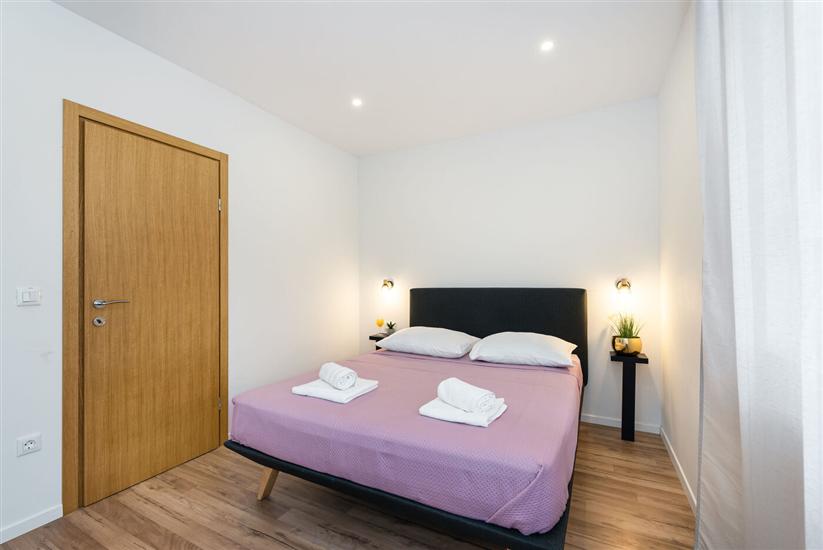 House K1, for 8 persons