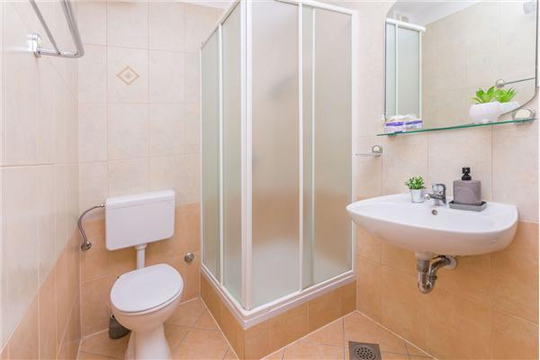 Lägenhet A1, för 5 personer