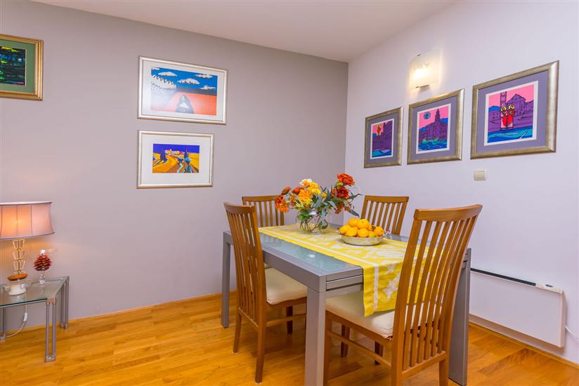 Lägenhet A1, för 5 personer