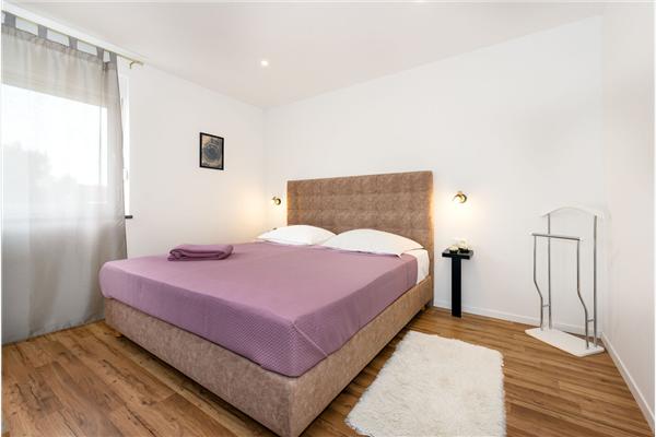 House K1, for 8 persons