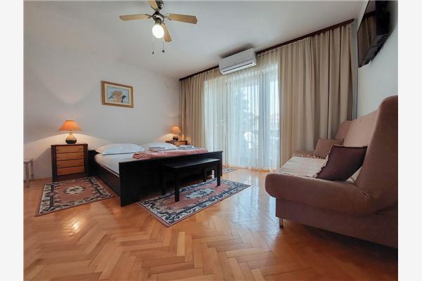 Apartment A1, for 3 persons