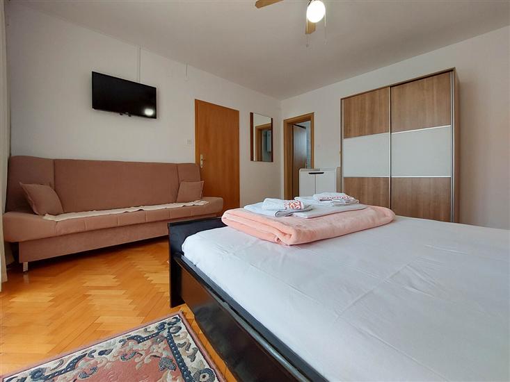 Apartment A1, for 3 persons