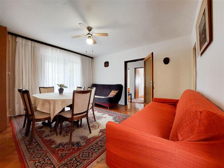 Apartment A3, for 8 persons