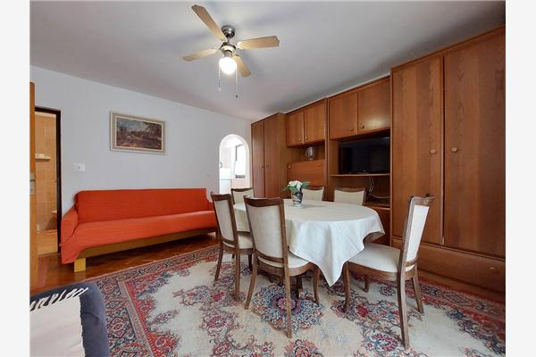 Apartment A3, for 8 persons