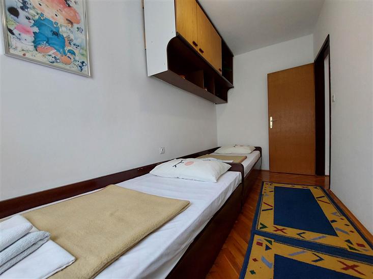 Apartment A3, for 8 persons