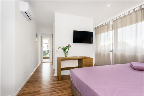 House K1, for 8 persons