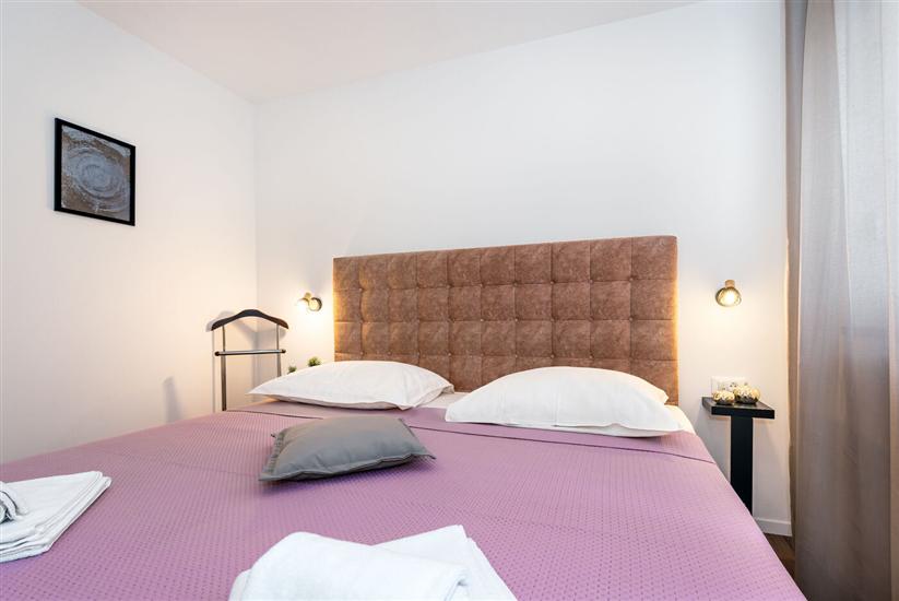 House K1, for 8 persons