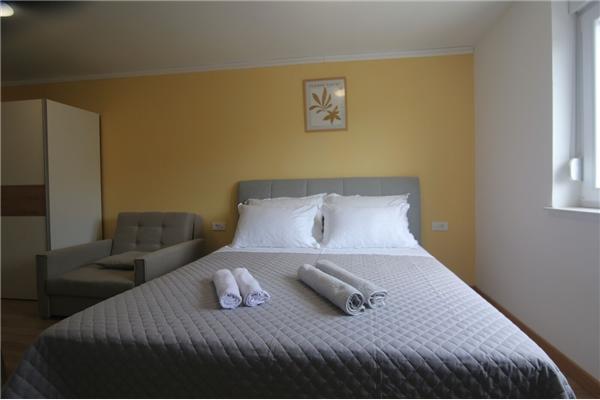 Apartment A4, for 3 persons