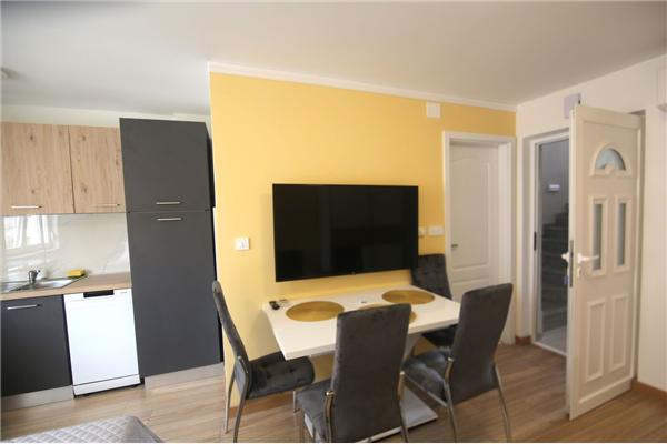 Apartment A4, for 3 persons