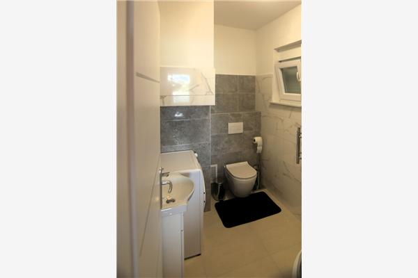 Apartment A5, for 4 persons