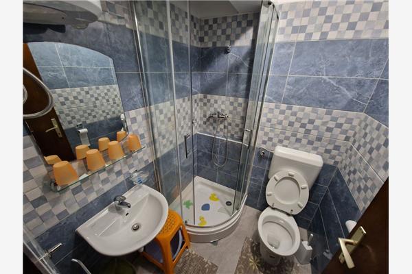 Apartment A2, for 9 persons