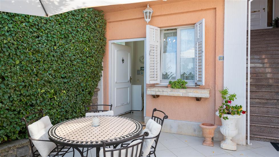 Apartment A2, for 3 persons