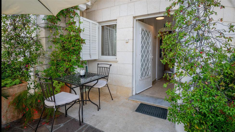 Apartment A4, for 2 persons