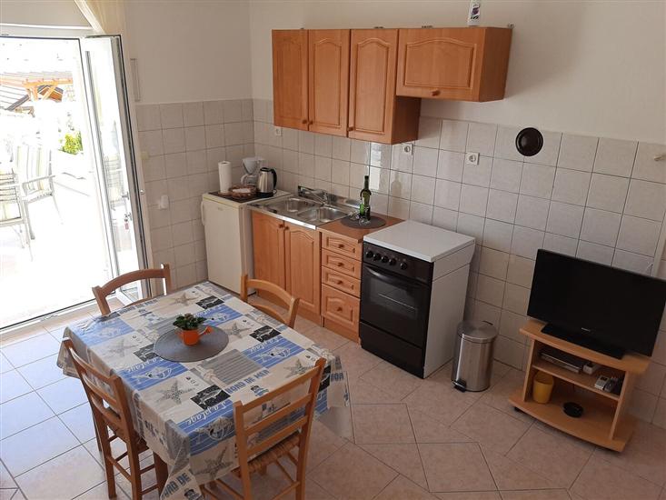 Apartment A2, for 3 persons