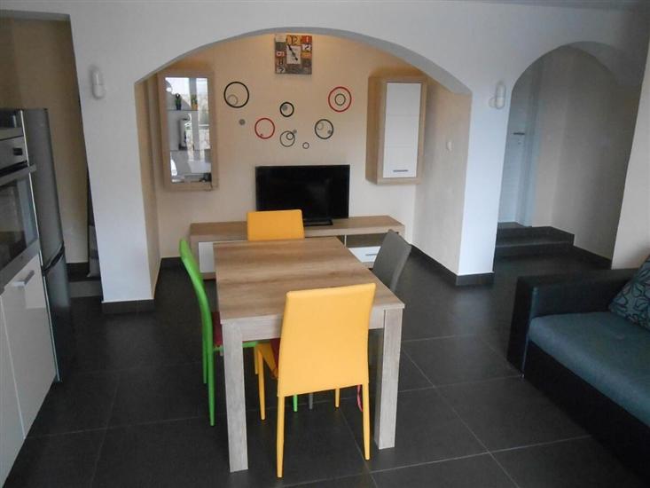Apartment A3, for 5 persons