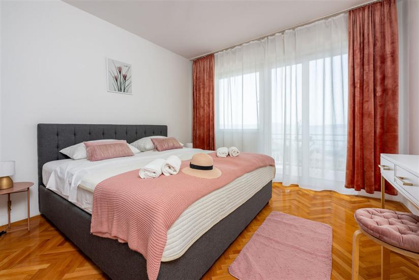 Lägenhet A1, för 5 personer