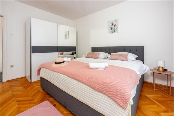 Lägenhet A1, för 5 personer