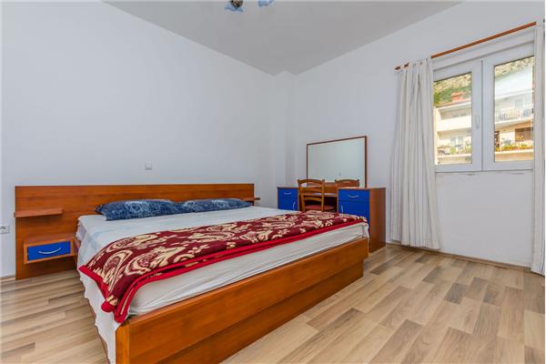 Apartment A1, for 6 persons