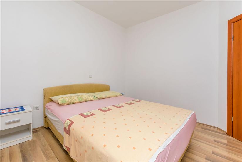 Apartment A1, for 6 persons