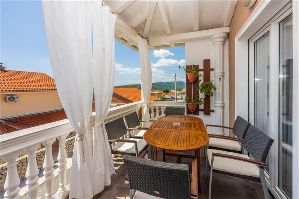 Apartment A3, for 8 persons