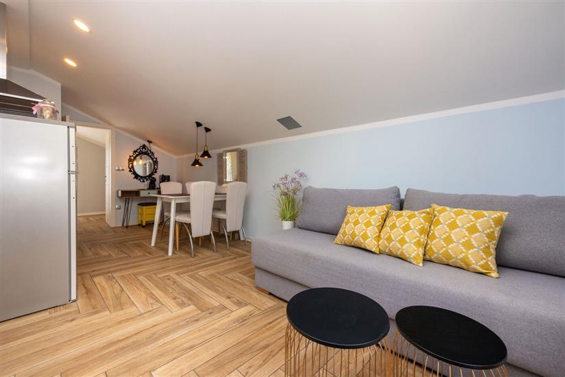 Apartment A2, for 4 persons