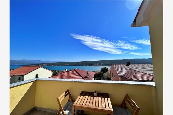 Apartment A5, for 5 persons