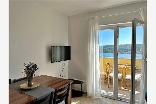 Apartment A5, for 5 persons