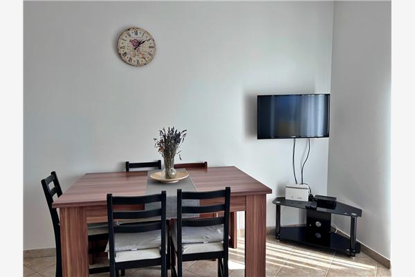 Apartment A5, for 5 persons