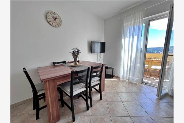 Apartment A5, for 5 persons