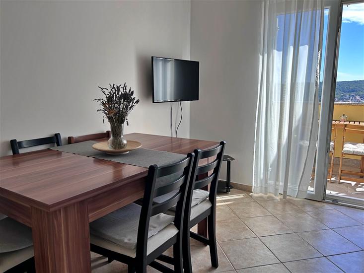 Apartment A5, for 5 persons